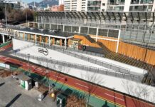 ‘핫한 커피’ & ‘힙한 라면’ 두 물이 만나면? 감성이 흐르는 로 오세요~