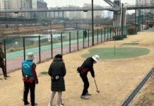 중랑천 물소리 들으면서 너도나도 ‘나이스 샷’ 노원, 중랑천 제1,2 파크골프장 개장